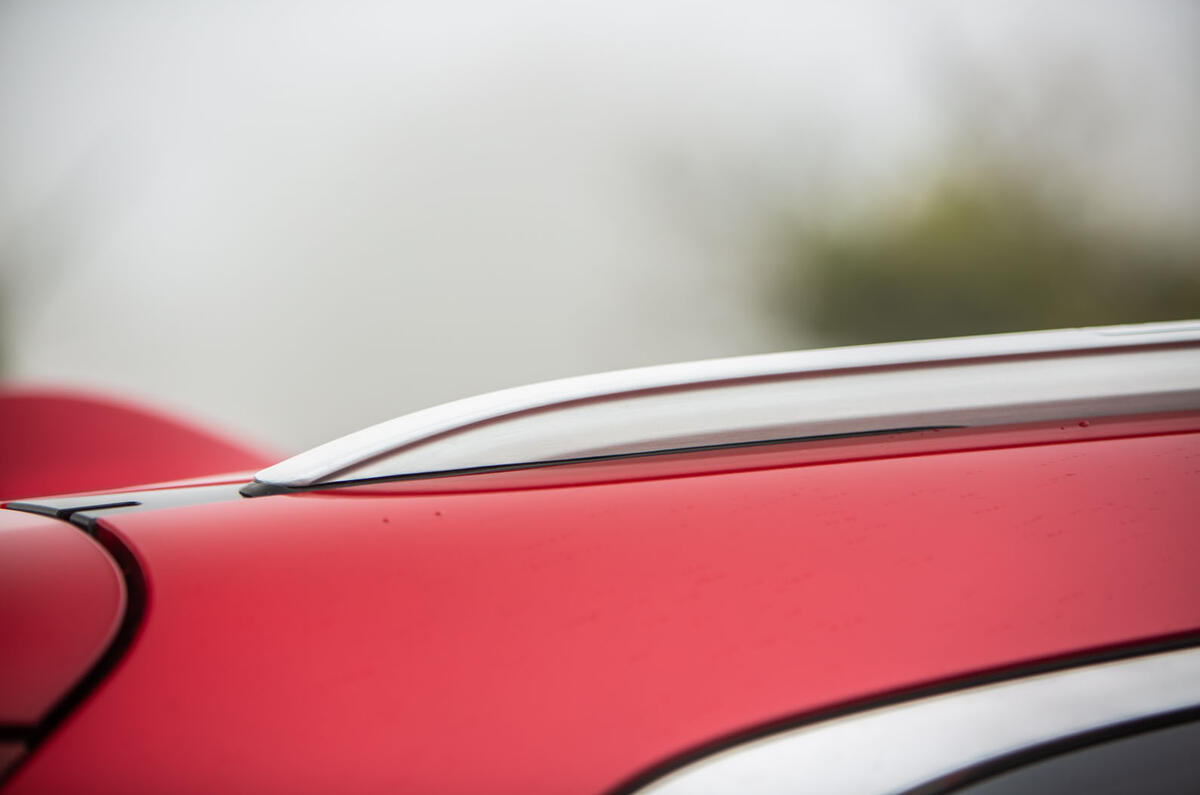 Honda CR-V 2018 road test review - roof bars