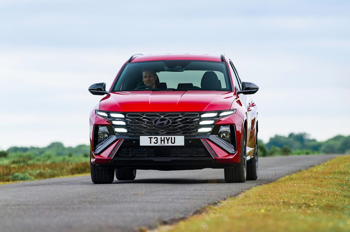 8 hyundai tucson n line 33
