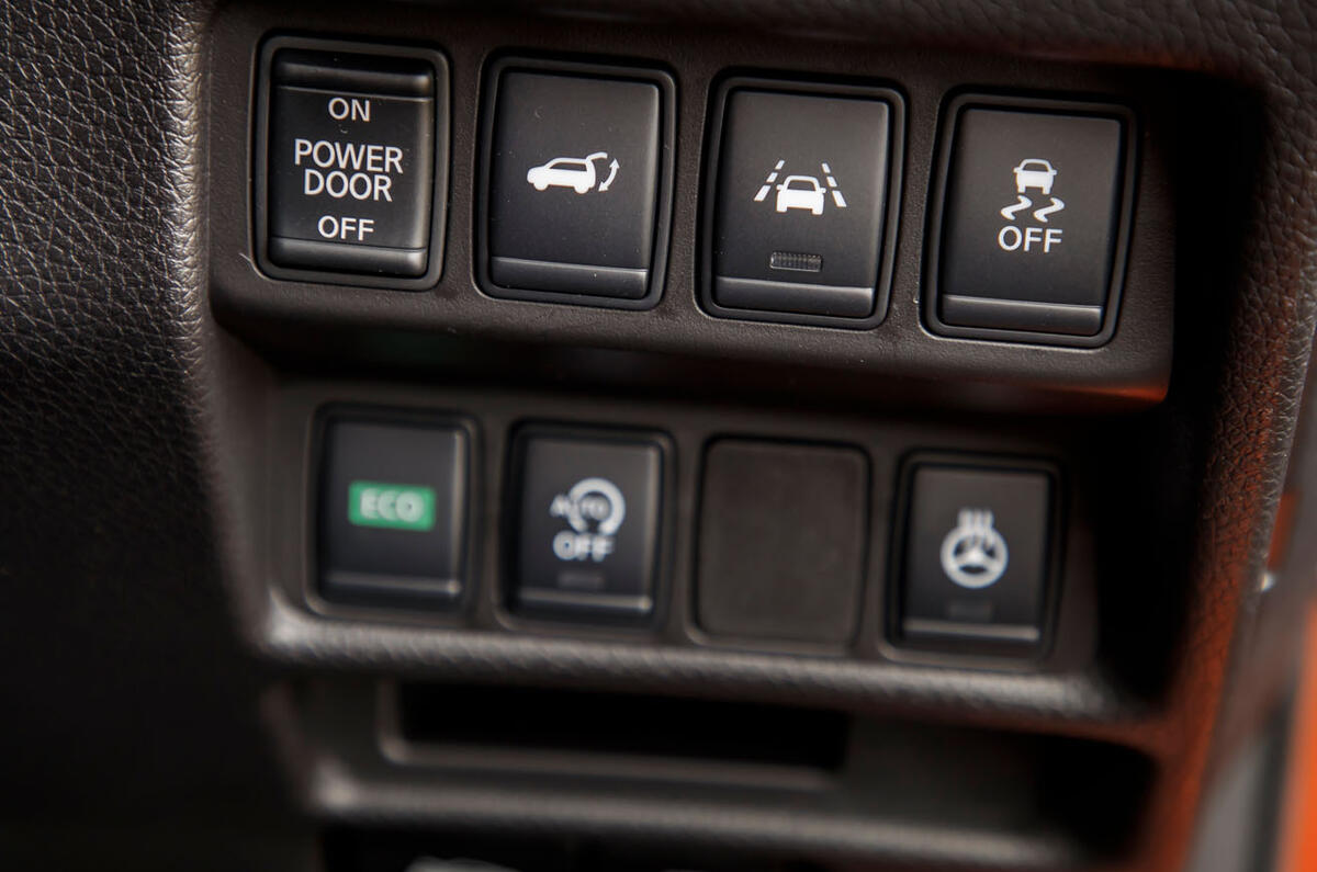 Nissan X-Trail road test review - safety controls