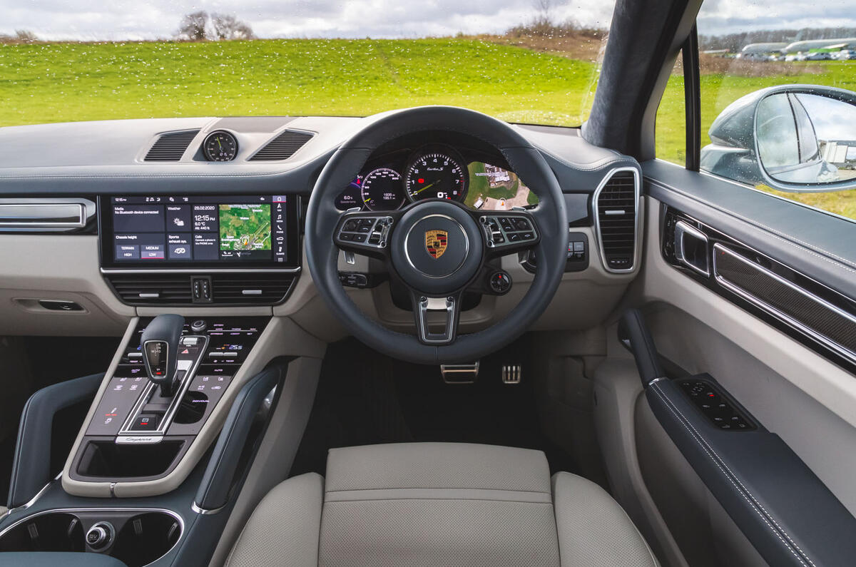 Porsche Cayenne Turbo S E-Hybrid road test review - dashboard Porsche Cayenne Turbo S E-Hybrid road test review - dashboard