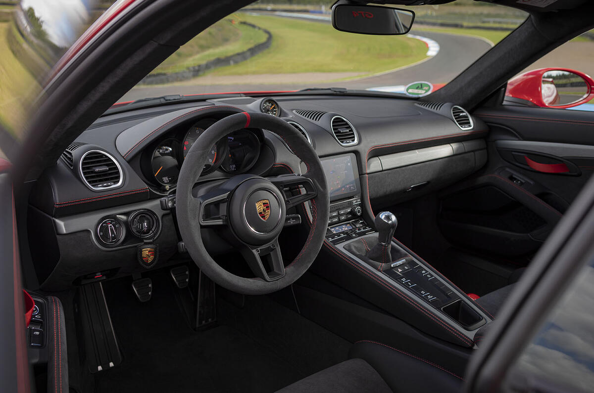 Porsche 718 Cayman GT4 2019 road test review - dashboard