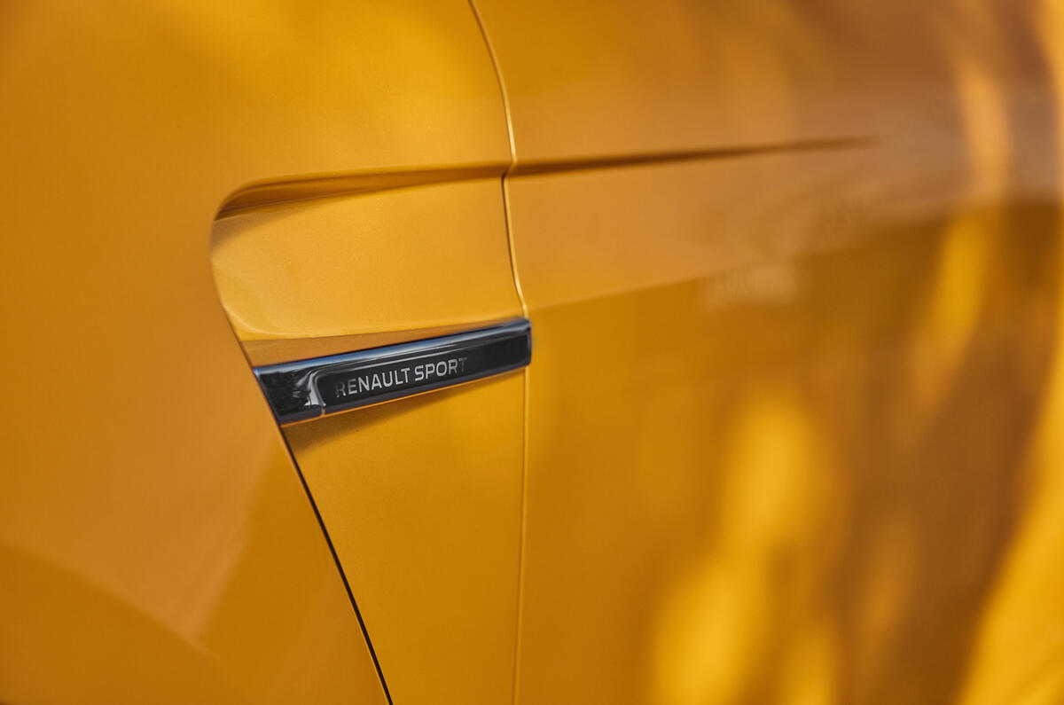 Renault Megane RS 280 2018 road test review side plates