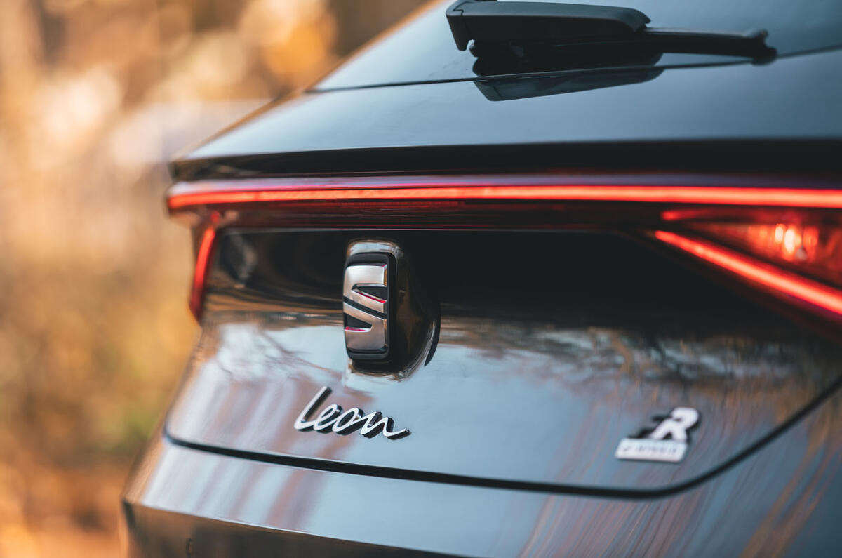 Seat Leon eHybrid 2020 road test review - rear lights