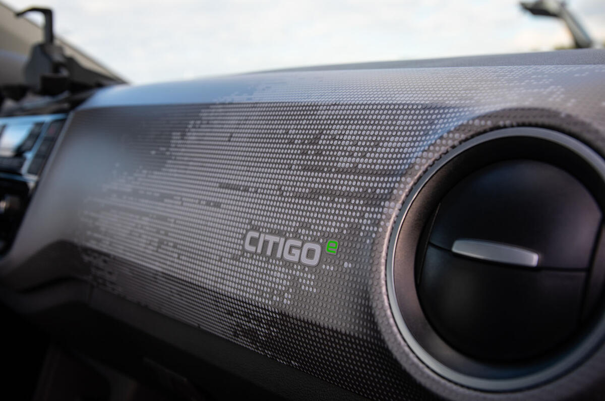 SKoda Citigo-e IV 2020 road test review - dashboard trim SKoda Citigo-e IV 2020 road test review - dashboard trim