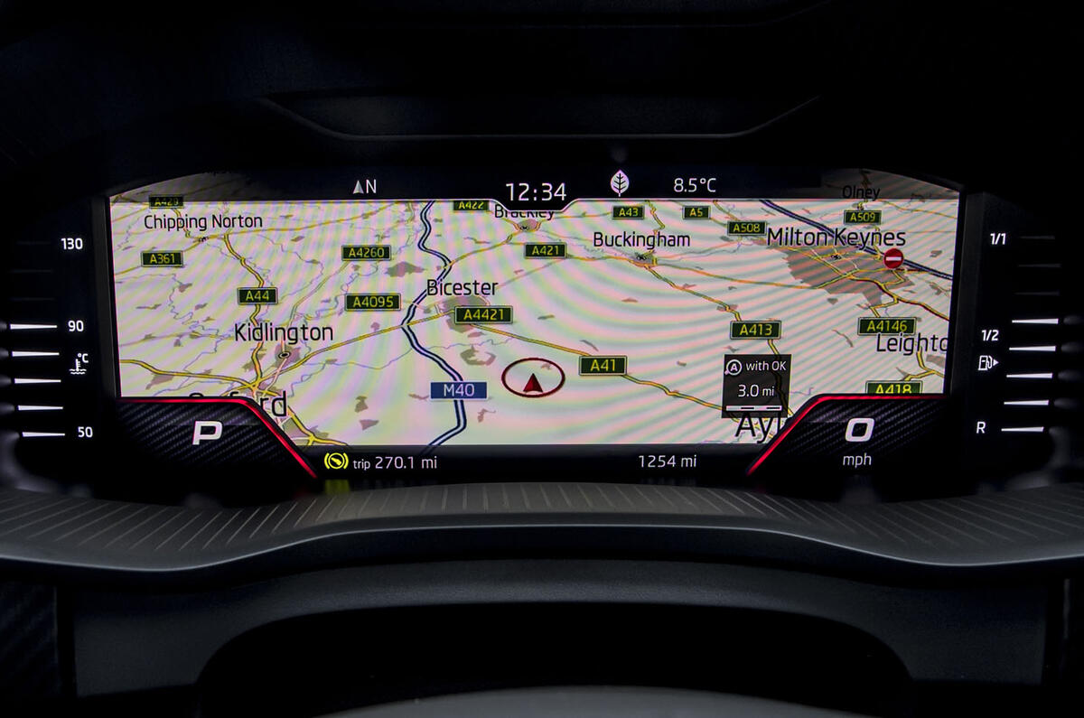Skoda Kodiaq vRS 2019 road test review - satnav