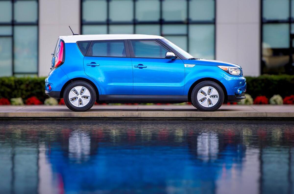 Wraps come off the Kia Soul EV at Chicago motor show