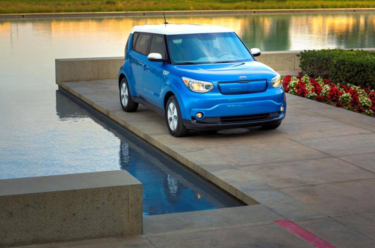 Wraps come off the Kia Soul EV at Chicago motor show