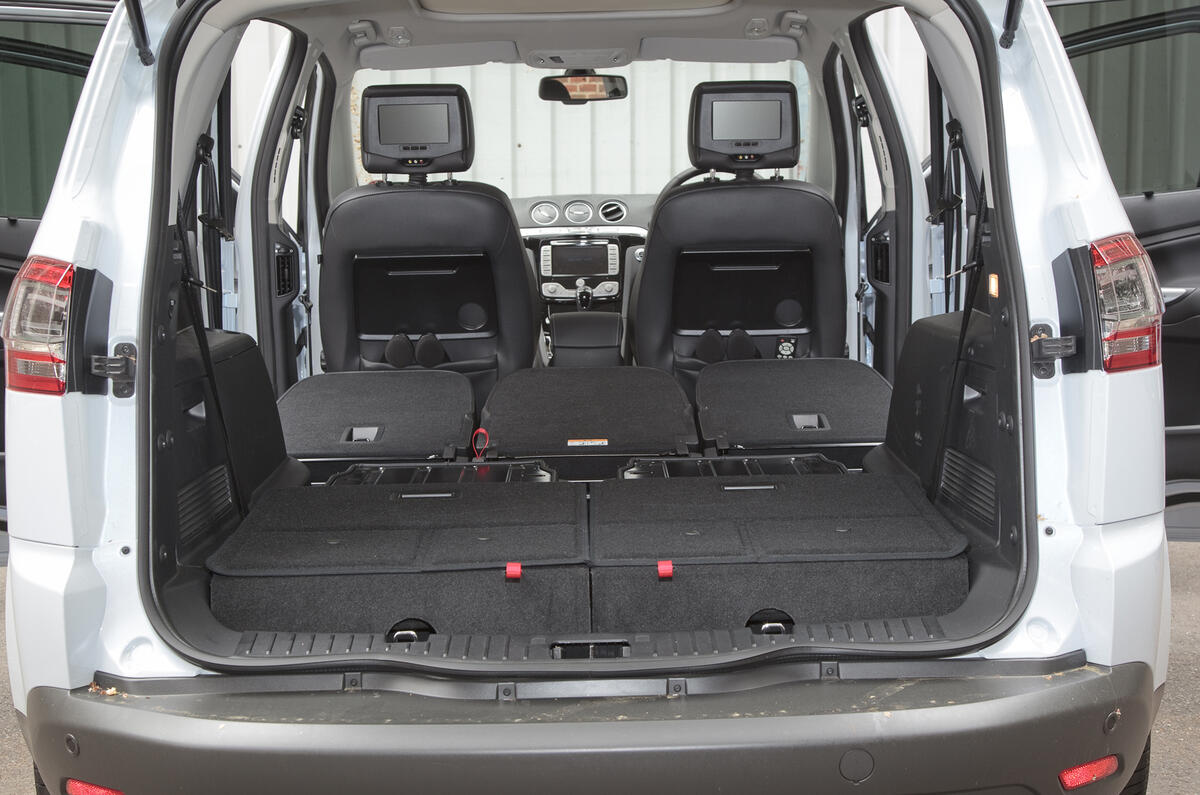 Ford S-Max v Merc E-class estate