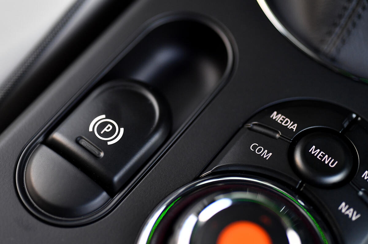 Mini Electric 2020 road test review - parking brake Mini Electric 2020 road test review - parking brake