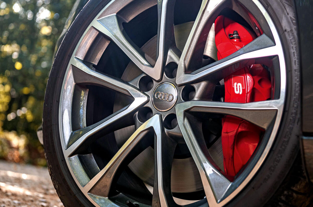 Audi S4 TDI 2019 road test review - alloy wheels