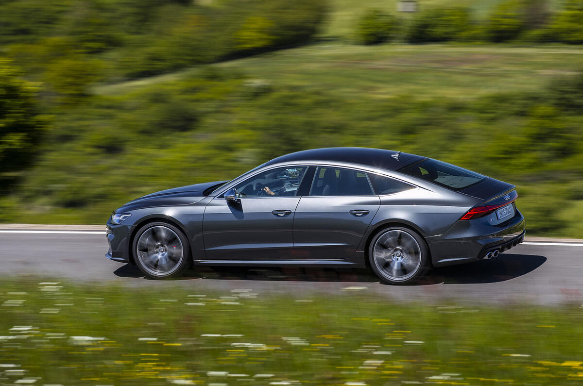Audi S7 Sportback TDI 2020 road test review - on the road side Audi S7 Sportback TDI 2020 road test review - on the road side