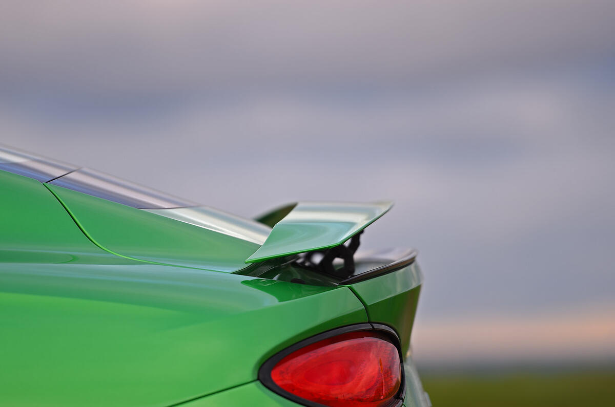9 Bentley Continental GT Speed 2022 road test spoiler 9 Bentley Continental GT Speed 2022 road test spoiler