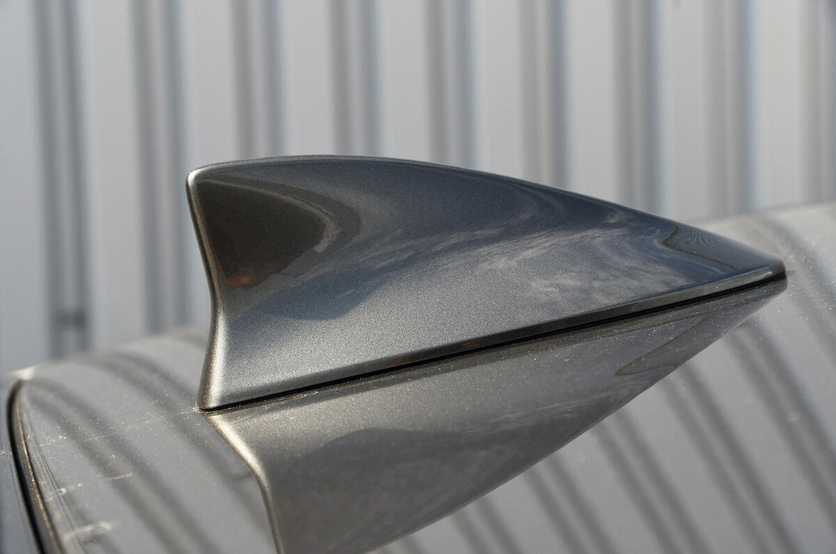 Lexus LS500h 2018 road test review roof fin