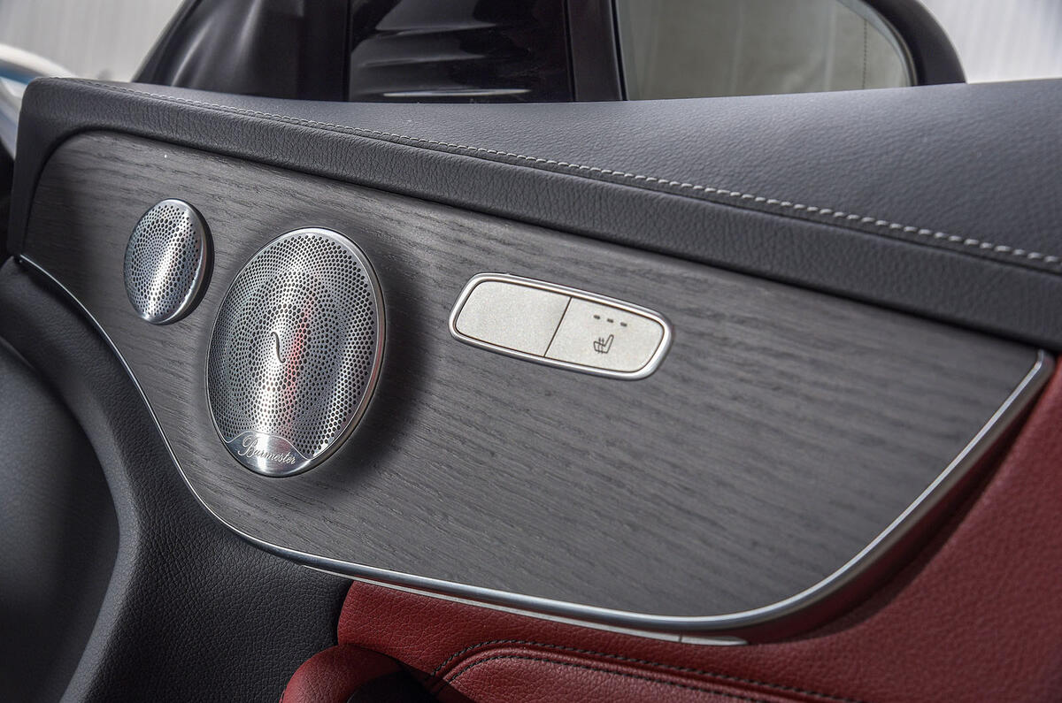 Mercedes-Benz C-Class Coupe 2019 review - speakers