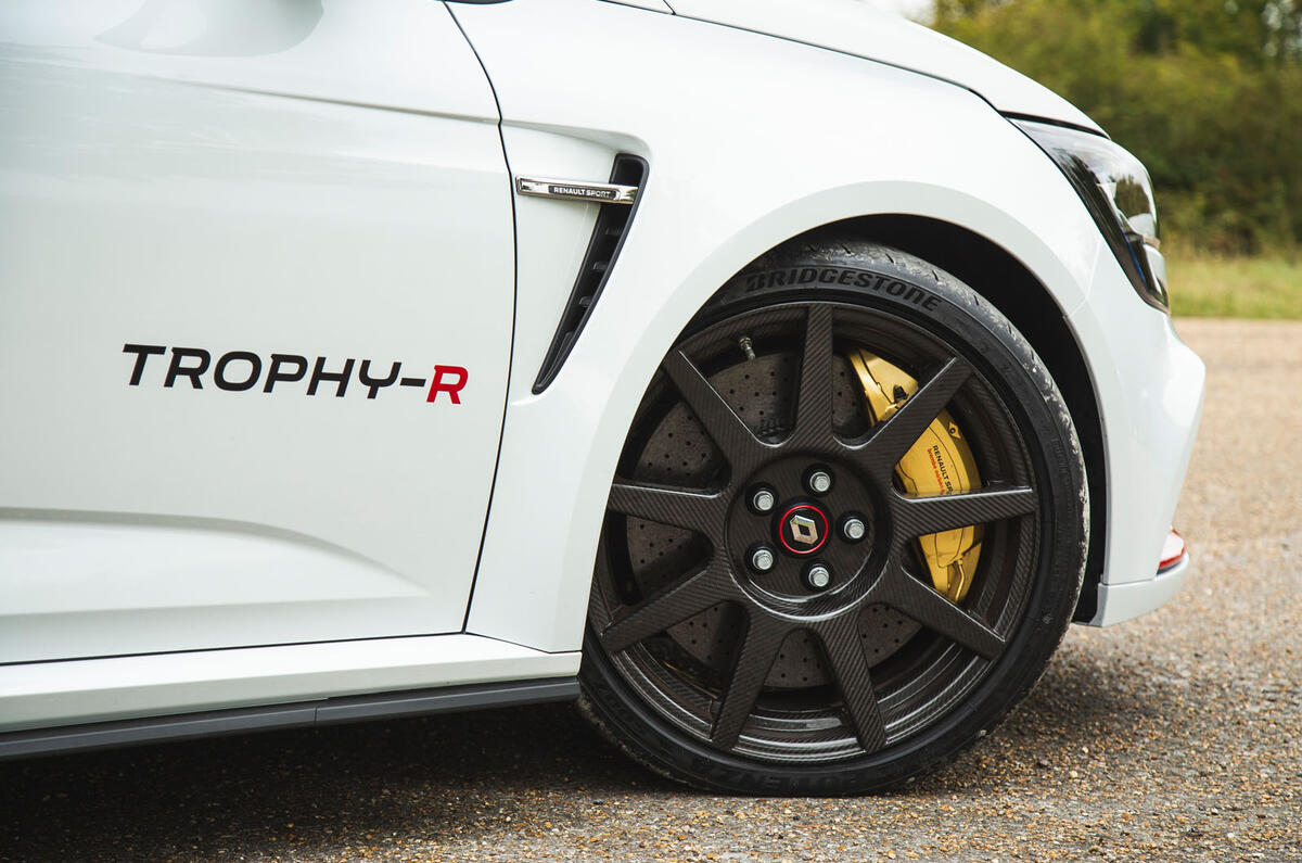 Renault Megane RS Trophy-R 2019 road test review - alloy wheels