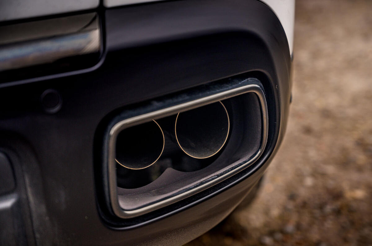 Rolls Royce Cullinan 2020 road test review - exhausts