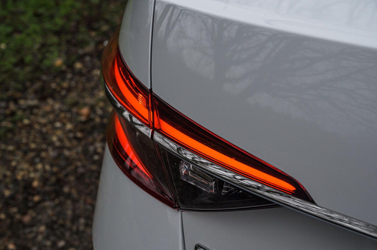 Skoda Superb iV 2020 road test review - rear lights