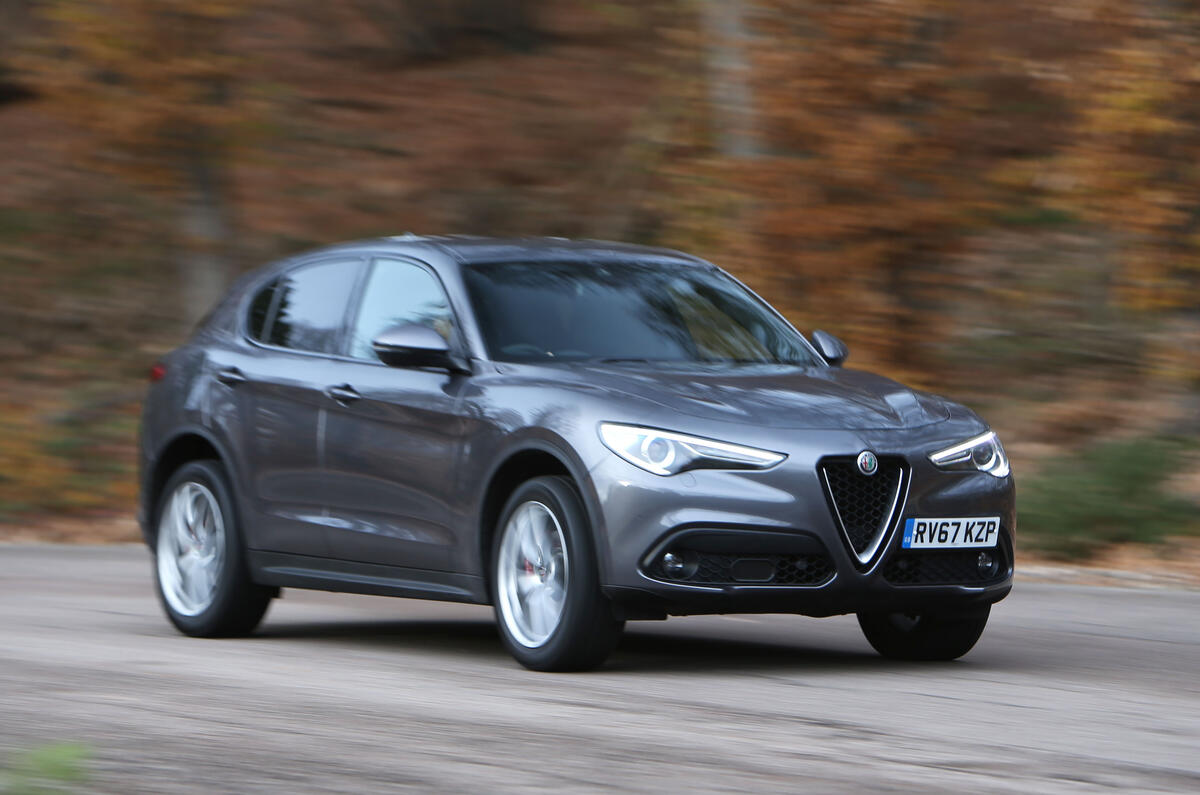 9 Stelvio avant 3:4