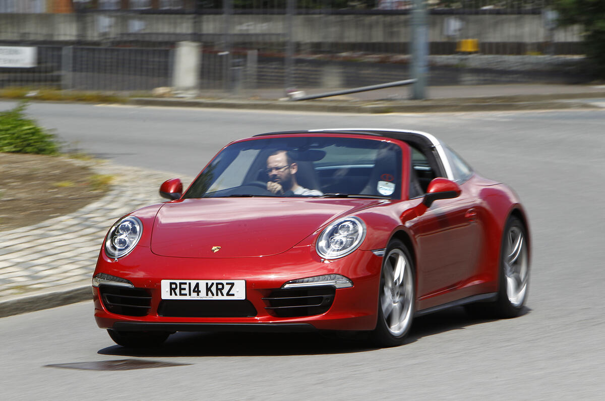 Sports car showdown - Jaguar F-type versus Porsche 911 Targa