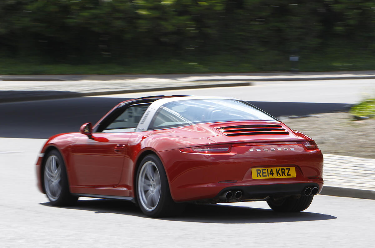 Sports car showdown - Jaguar F-type versus Porsche 911 Targa