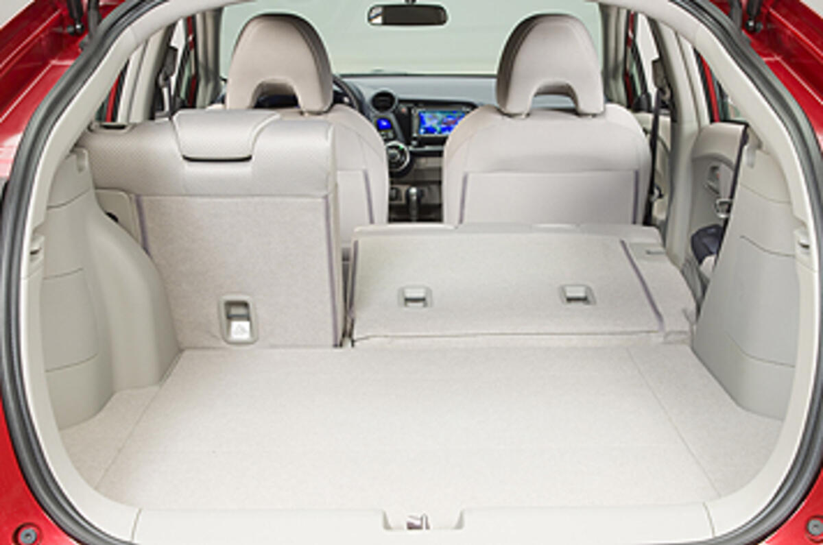 Honda Insight hybrid 1.3 IMA first drive