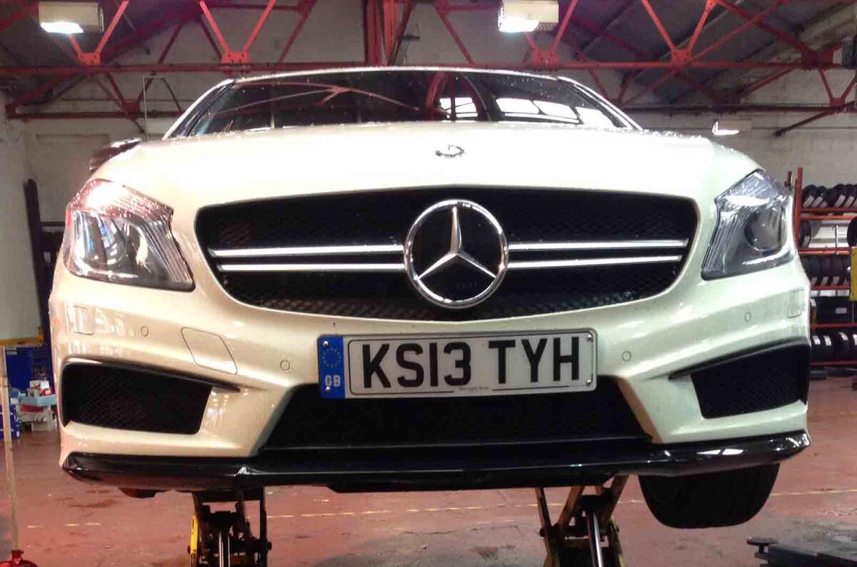 What happens when you get a puncture and there’s no spare tyre?