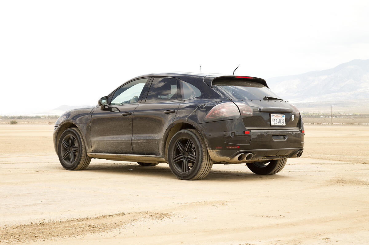 no title Porsche Macan gets LA motor show debut