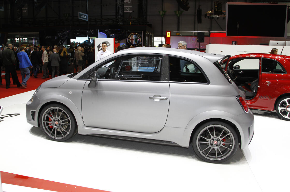 Class-leading pace for sub-tonne Abarth 695 Biposto