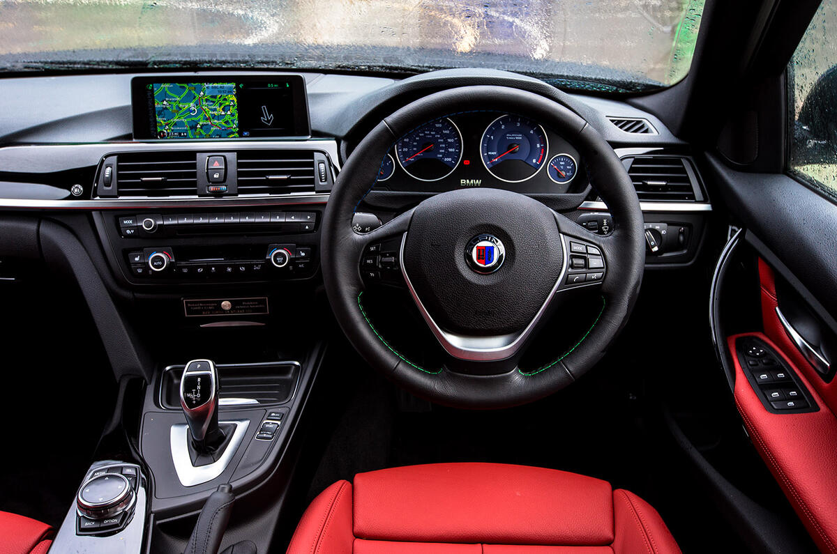 Alpina D3 Biturbo's dashboard