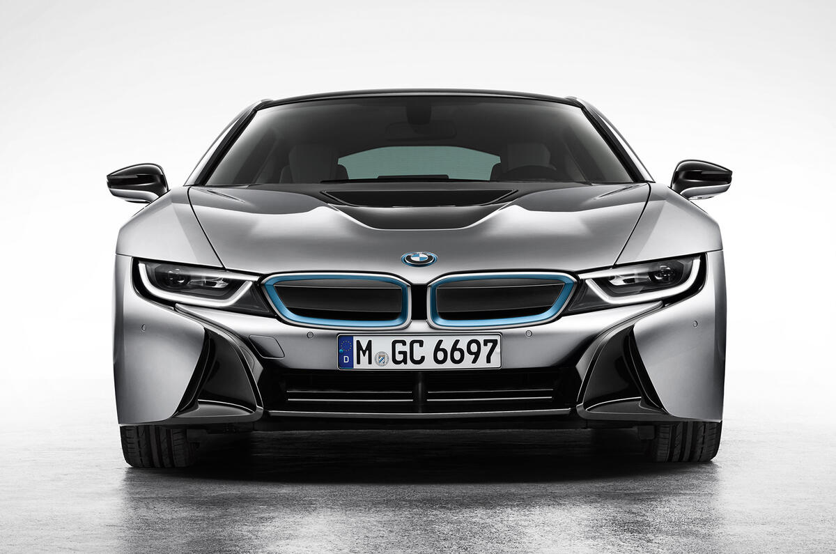 BMW i8 revealed in full