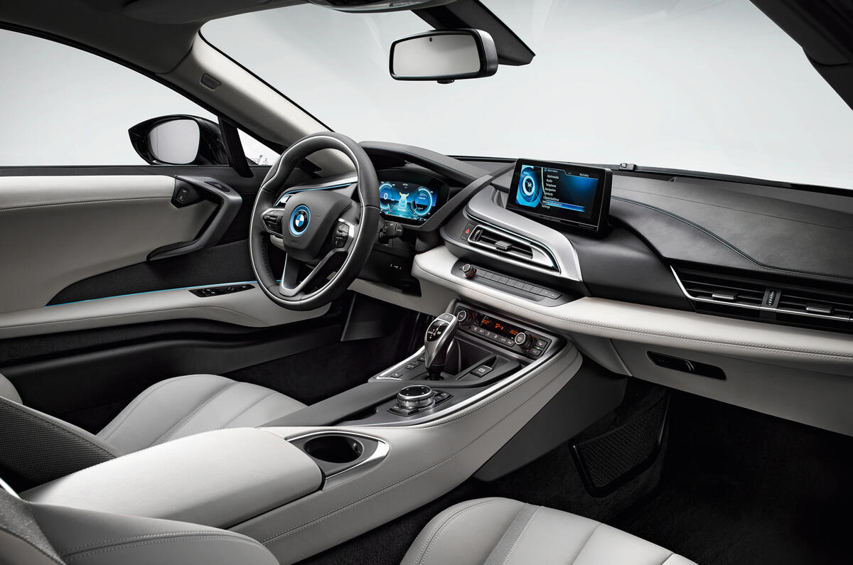 BMW i8 revealed in full