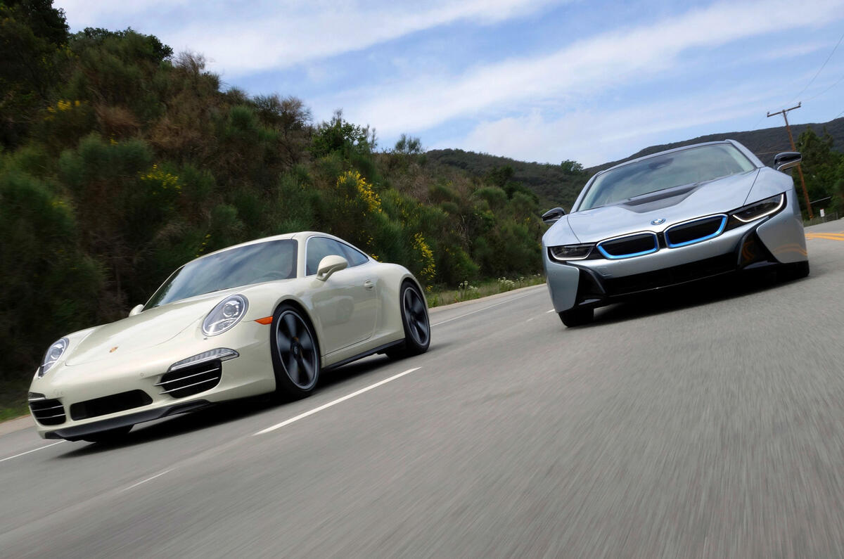 Comparison: new BMW i8 vs Porsche 911
