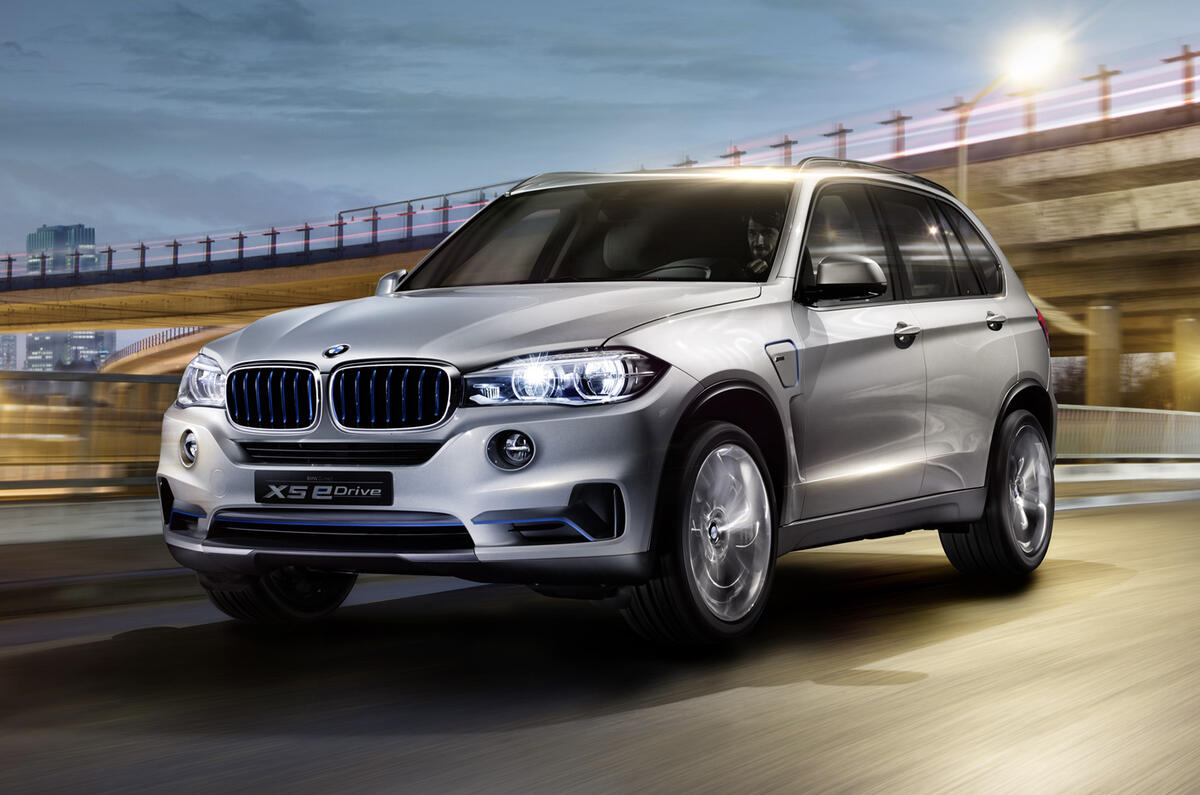 Quick news: BMW X5 eDrive; Ferrari extends warranty; No axe for UK plates