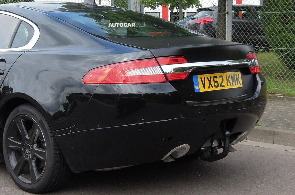 Jaguar plant to start building four-cylinder engines from 2014