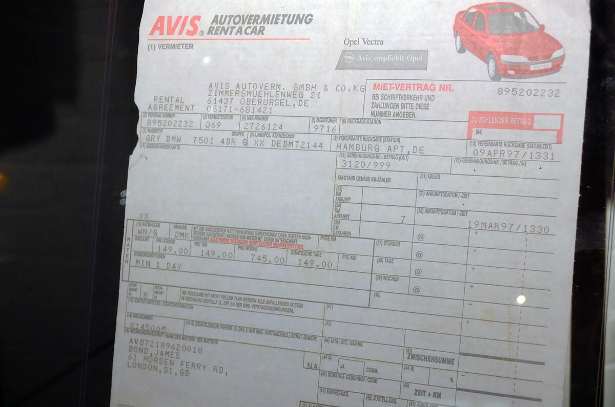 Bond in Motion - picture special