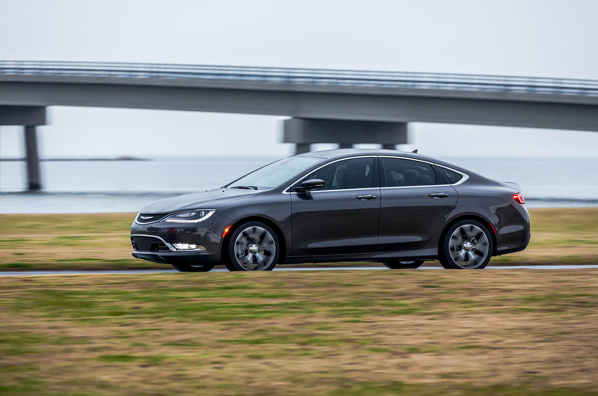 no title Chrysler 200 revealed