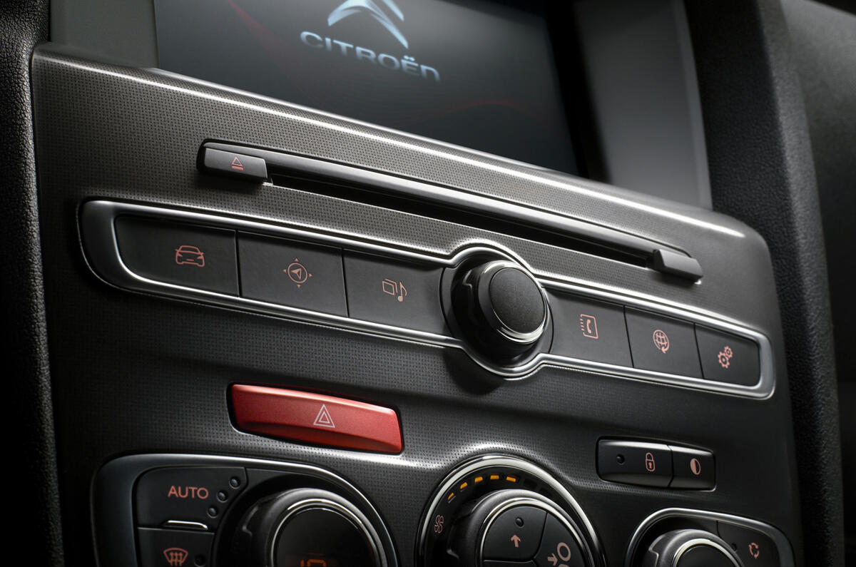 Updated Citroen C4 to go on sale next year Updated Citroen C4 to go on sale next year