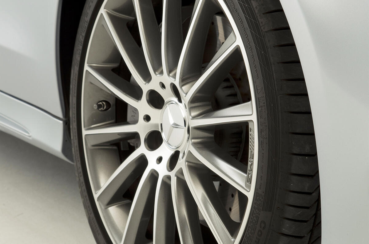 no title Exclusive Mercedes C-class studio pictures