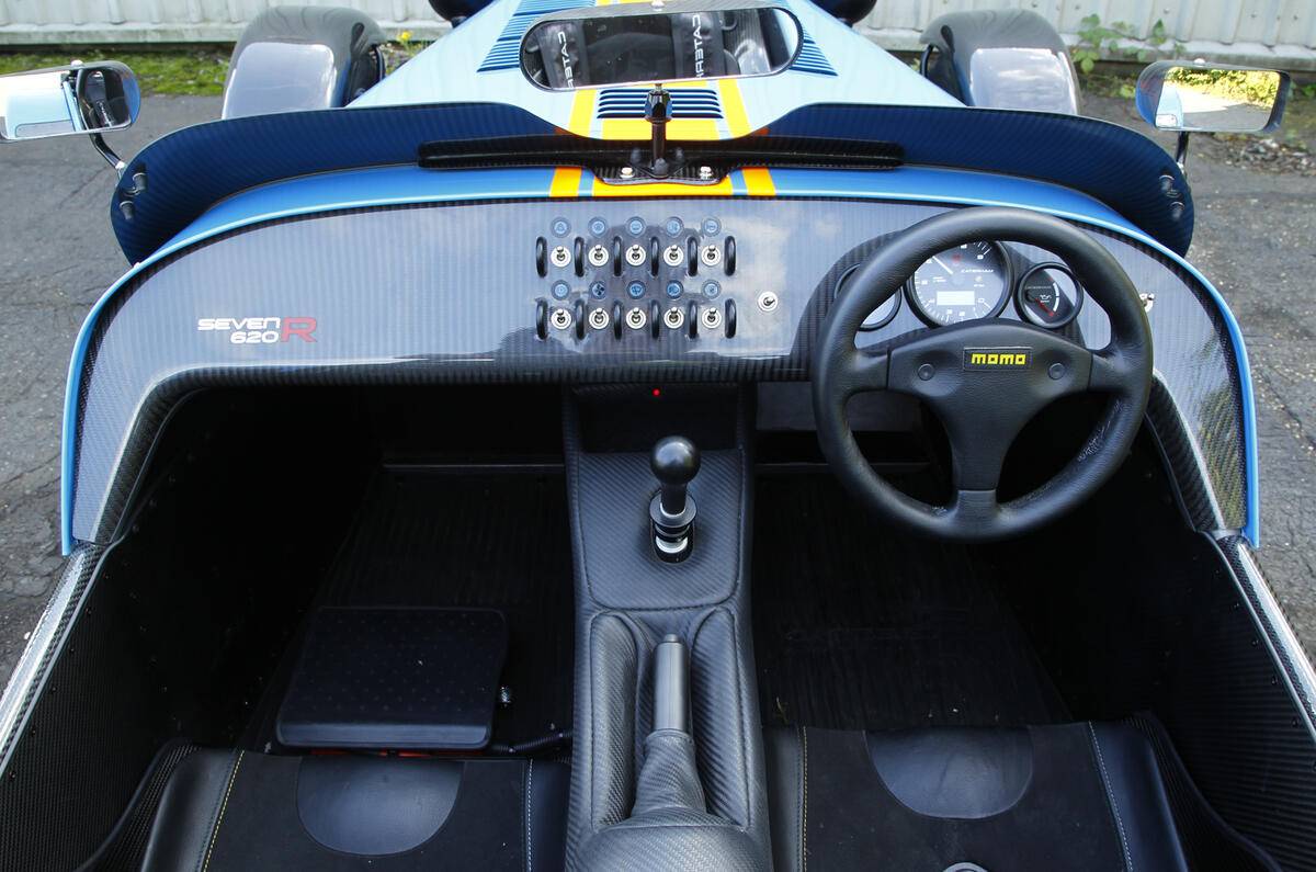 Caterham 620R interior