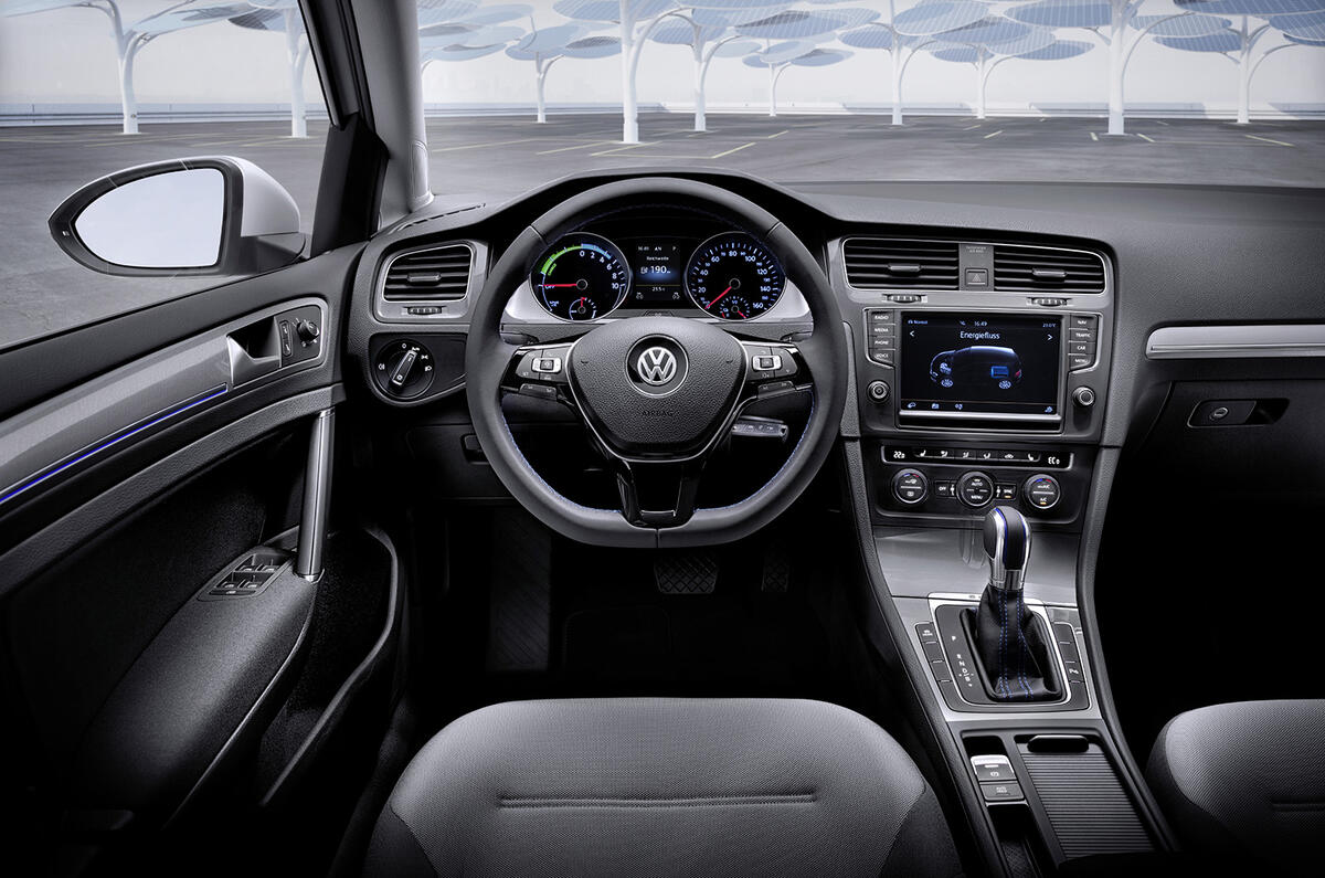 LA motor show 2013: Volkswagen e-Golf