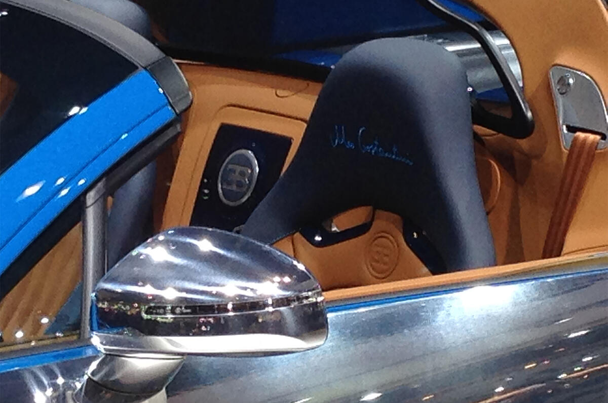 Dubai motor show 2013 show report and gallery