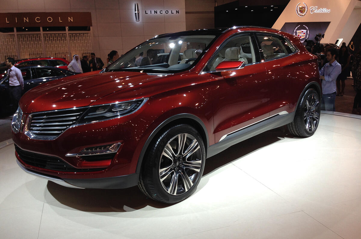 Dubai motor show 2013 show report and gallery