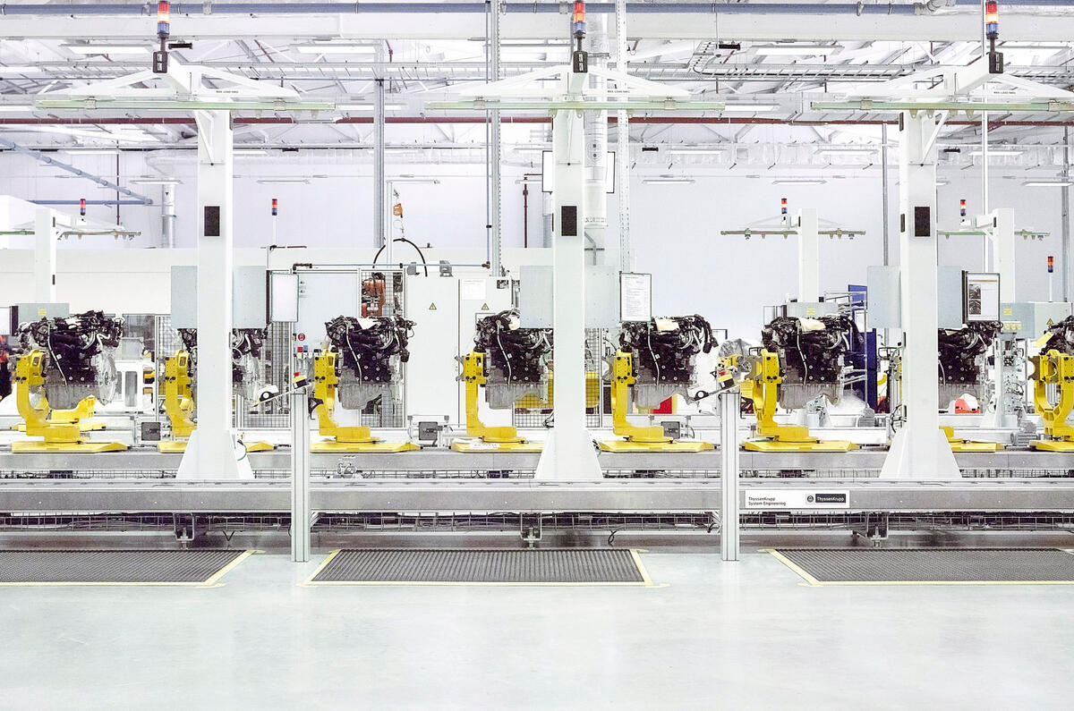 Jaguar Land Rover opens new £500m engine manufacturing plant Jaguar Land Rover opens new £500m engine manufacturing plant