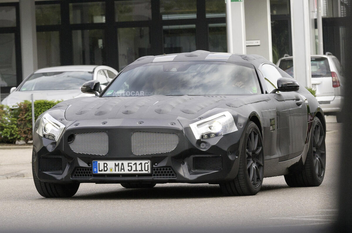 Successor to the Mercedes SLS AMG spotted - exclusive spy pics