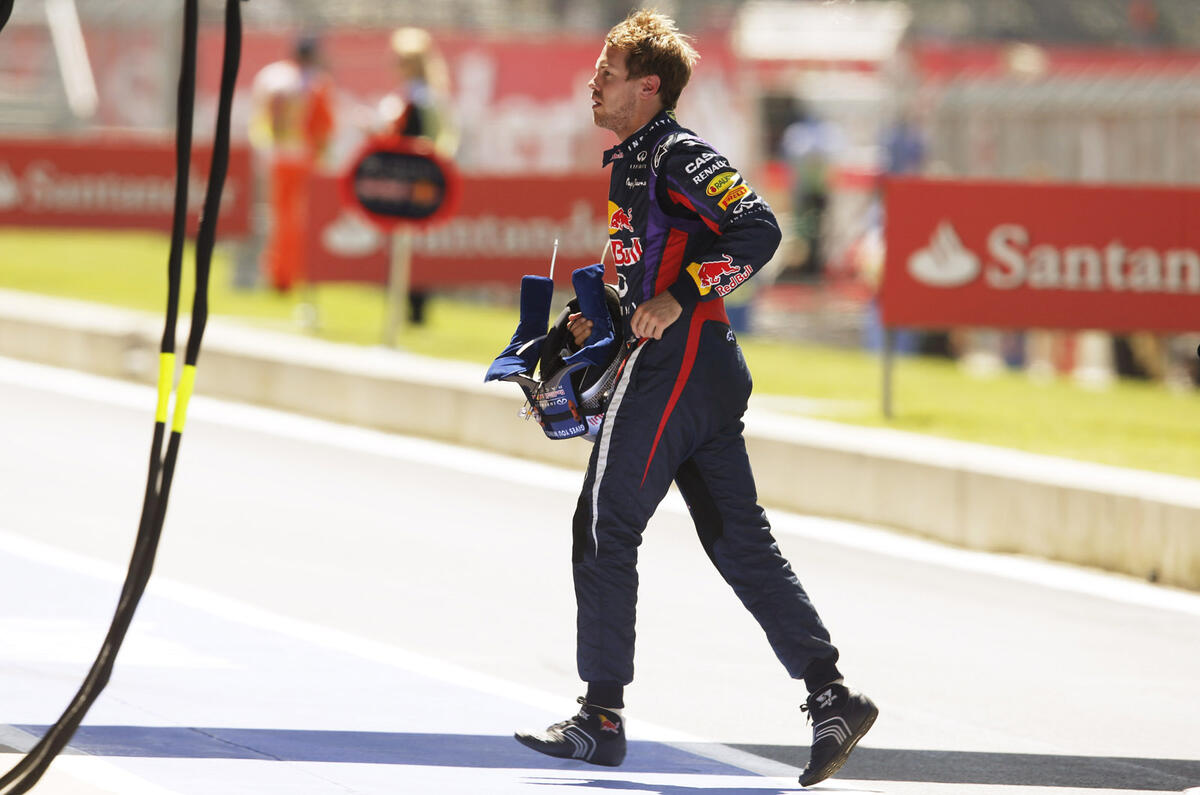 Nico Rosberg wins British Grand Prix amid tyre chaos