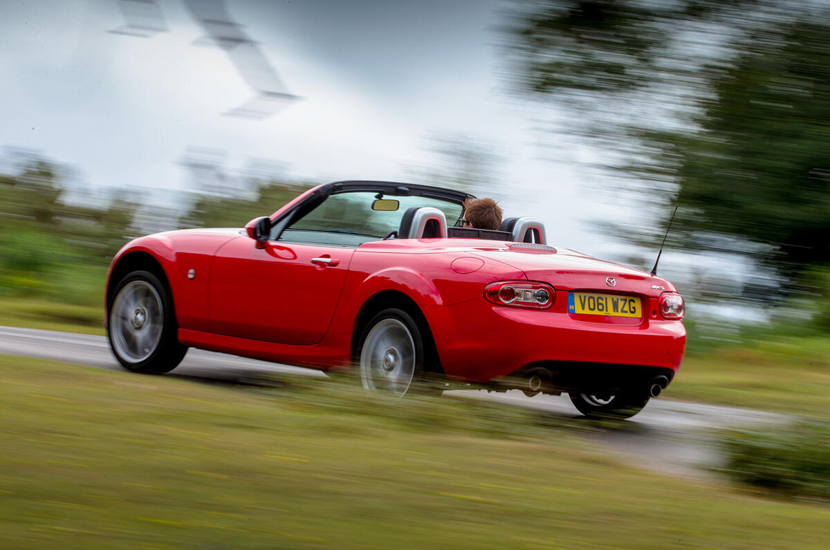 Mazda MX-5 rear cornering