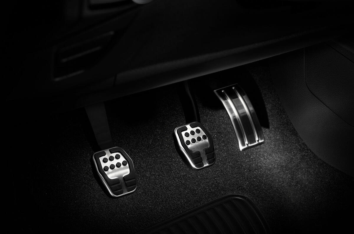 Revised Ford Focus ST revealed