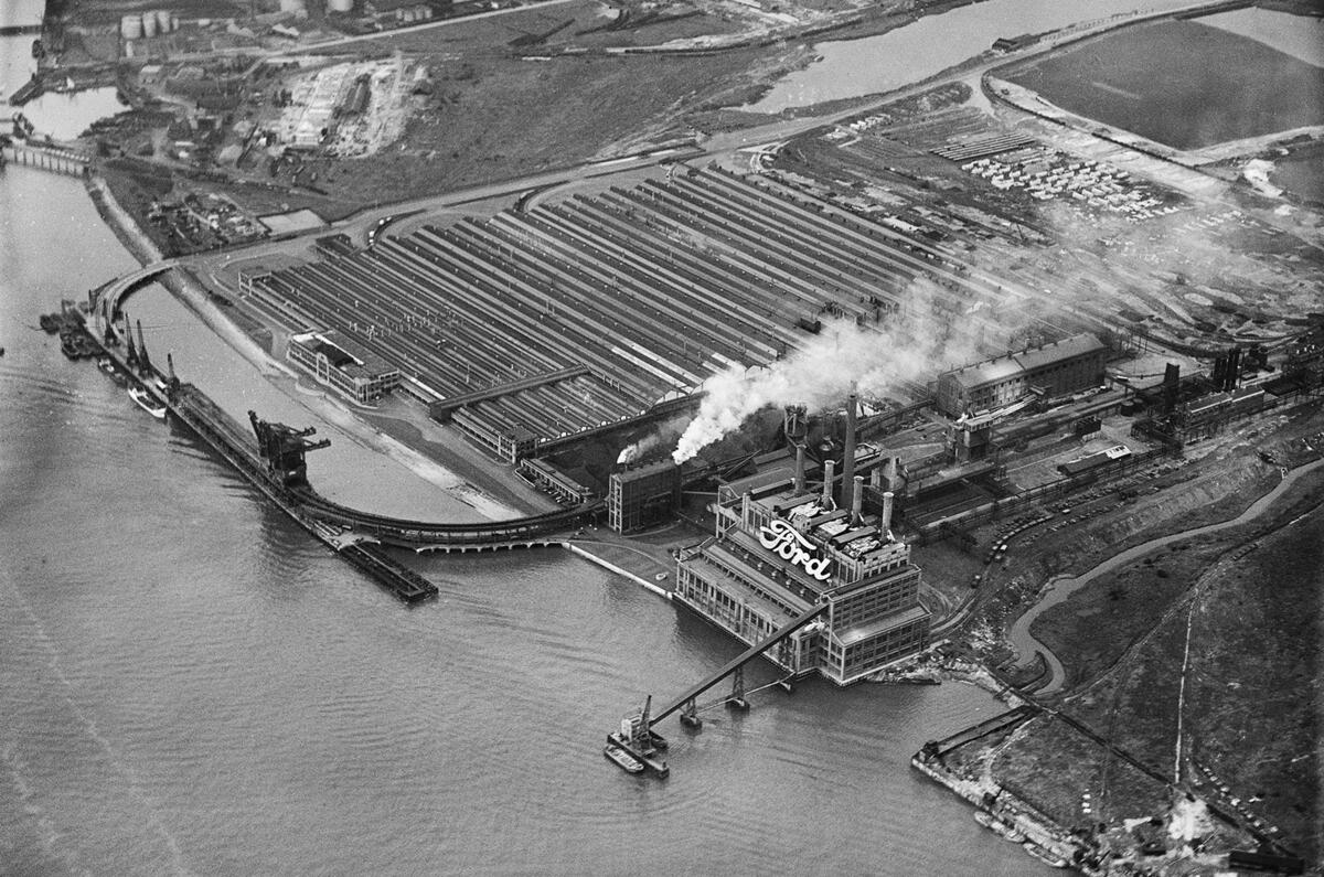 no title England's motoring heritage from the air - picture special
