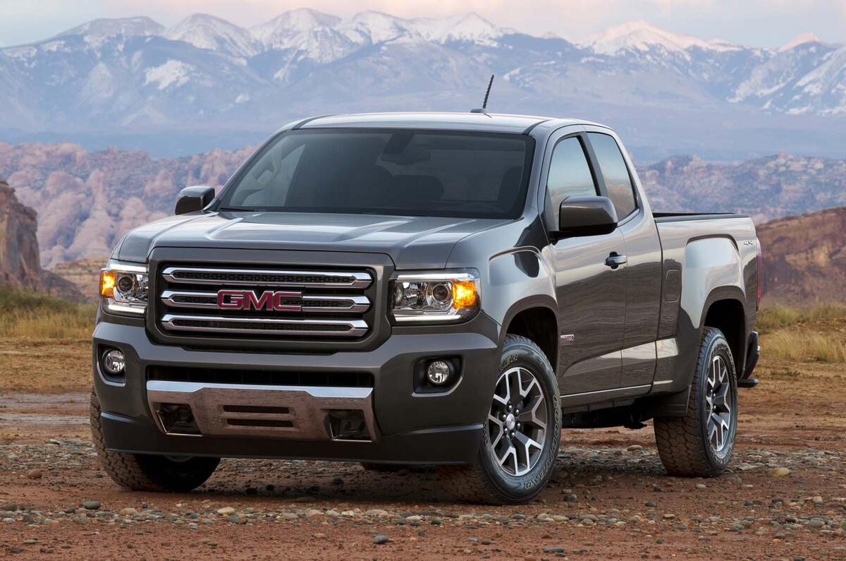 no title GMC Canyon revealed at the Detroit motor show