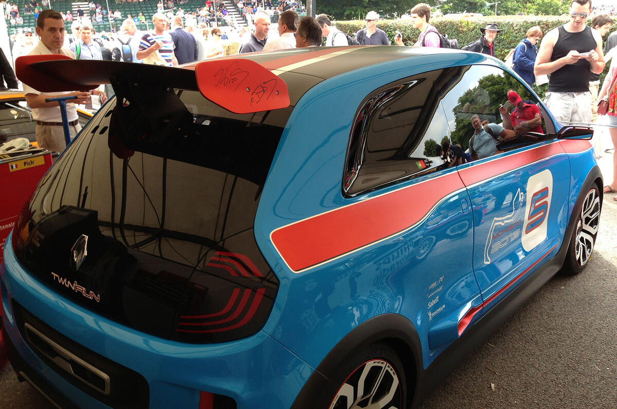 Riding shotgun with Rene in a Twin&#039;Run